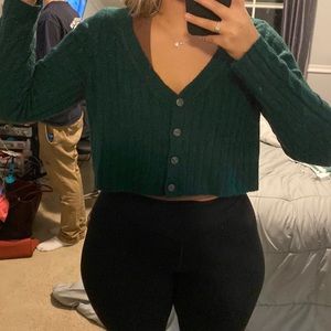 American eagle cropped sweater
